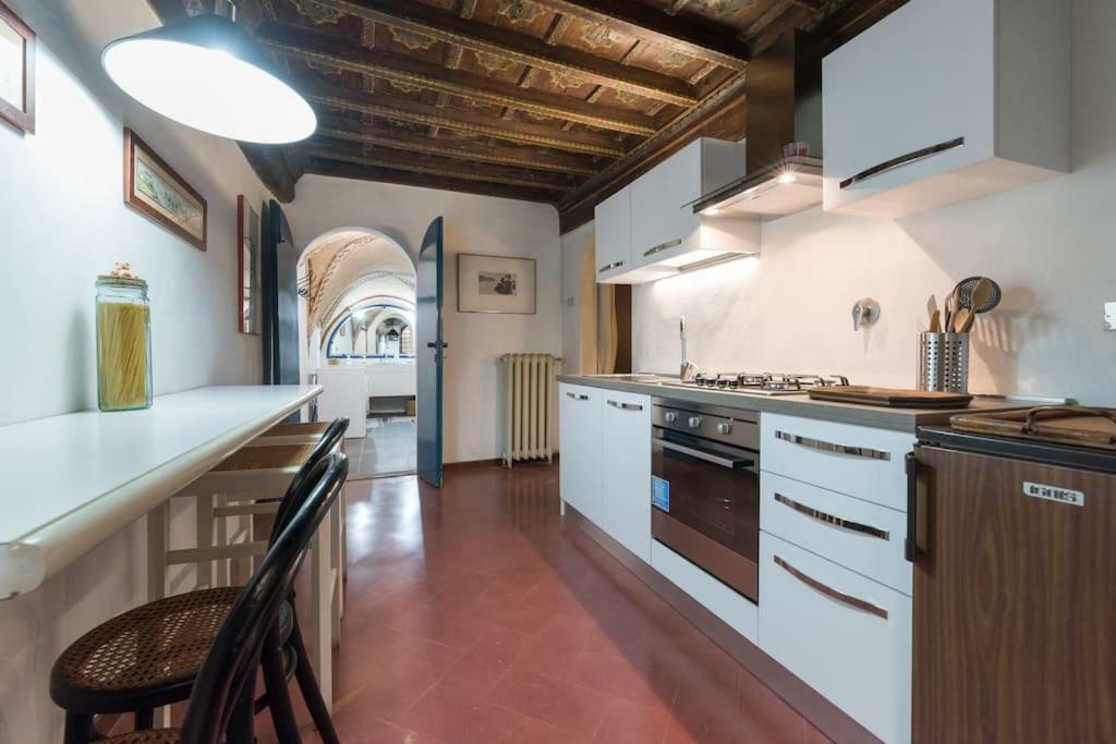 Renaissance Apartment Флоренция Екстериор снимка